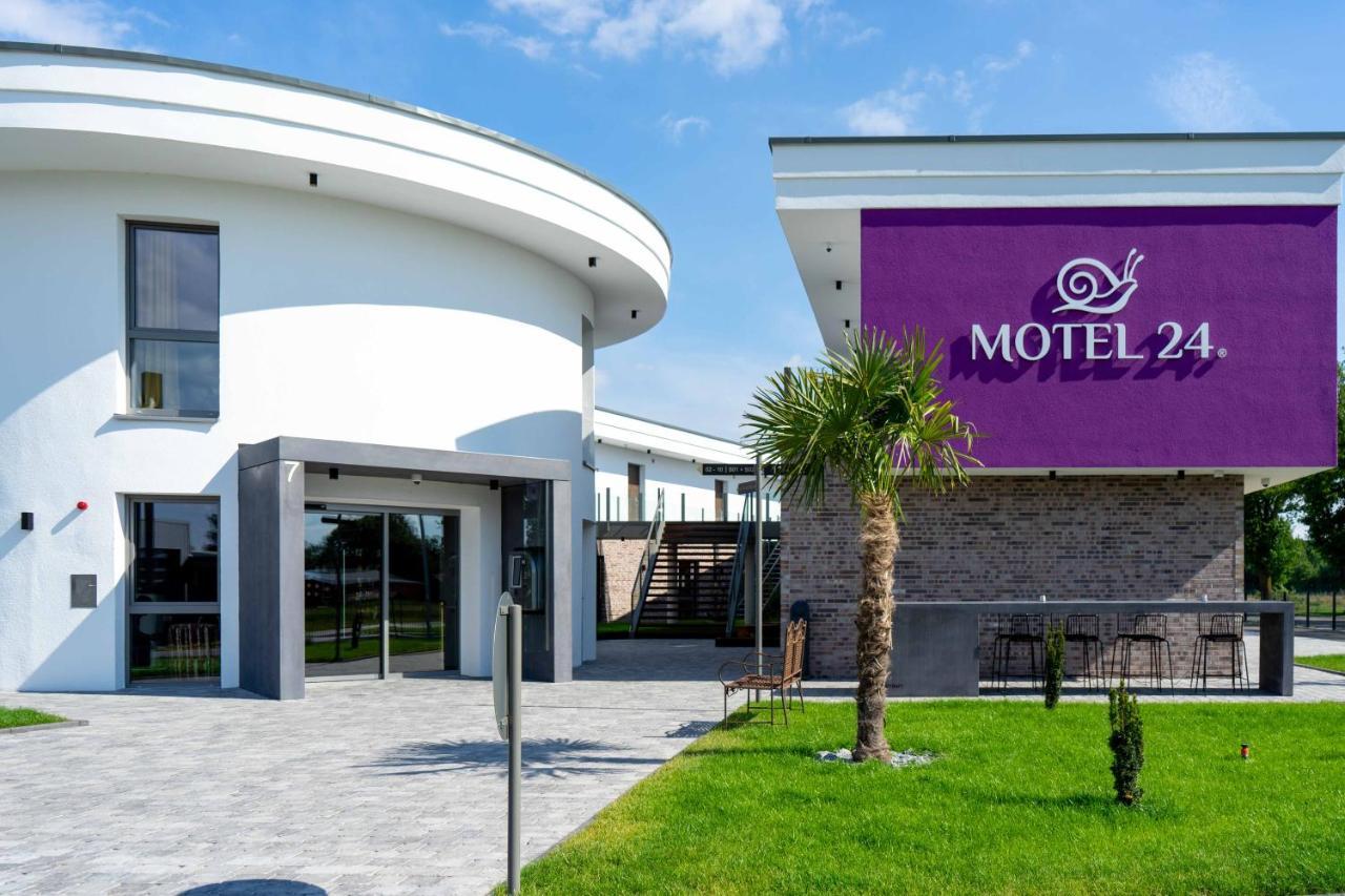 Motel24 Rietberg Exteriér fotografie